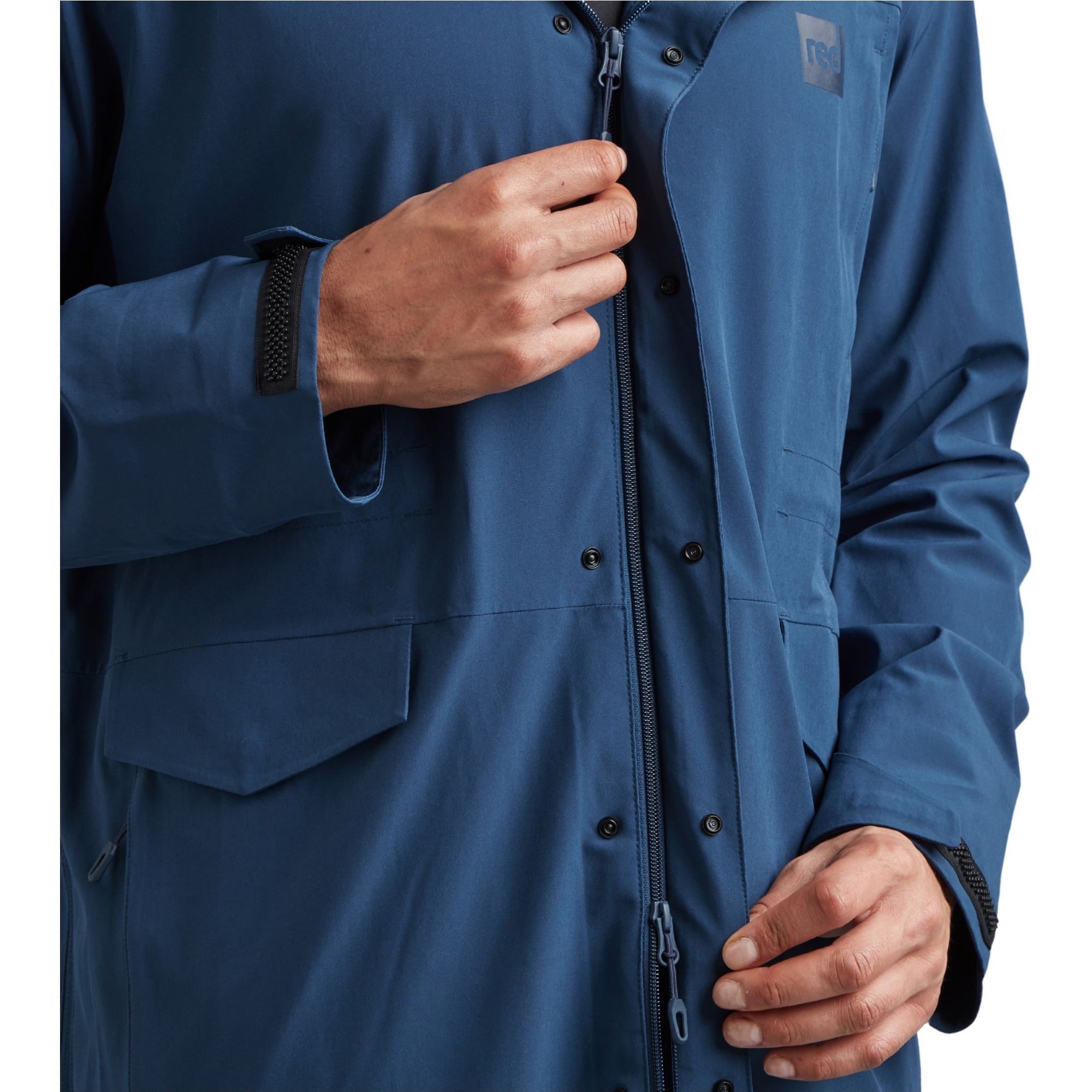 2026 Red Paddle CO Pursuit Lightweight Changing Robe Jacket 002-009-006-0236 - Ocean